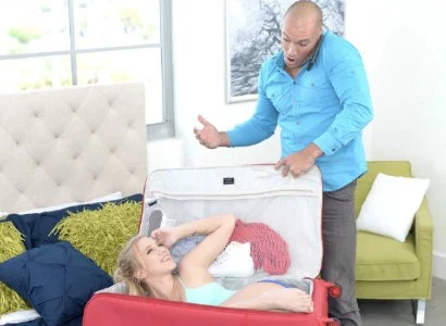 Người tặng quà làm cho không khí thêm phần thú vị